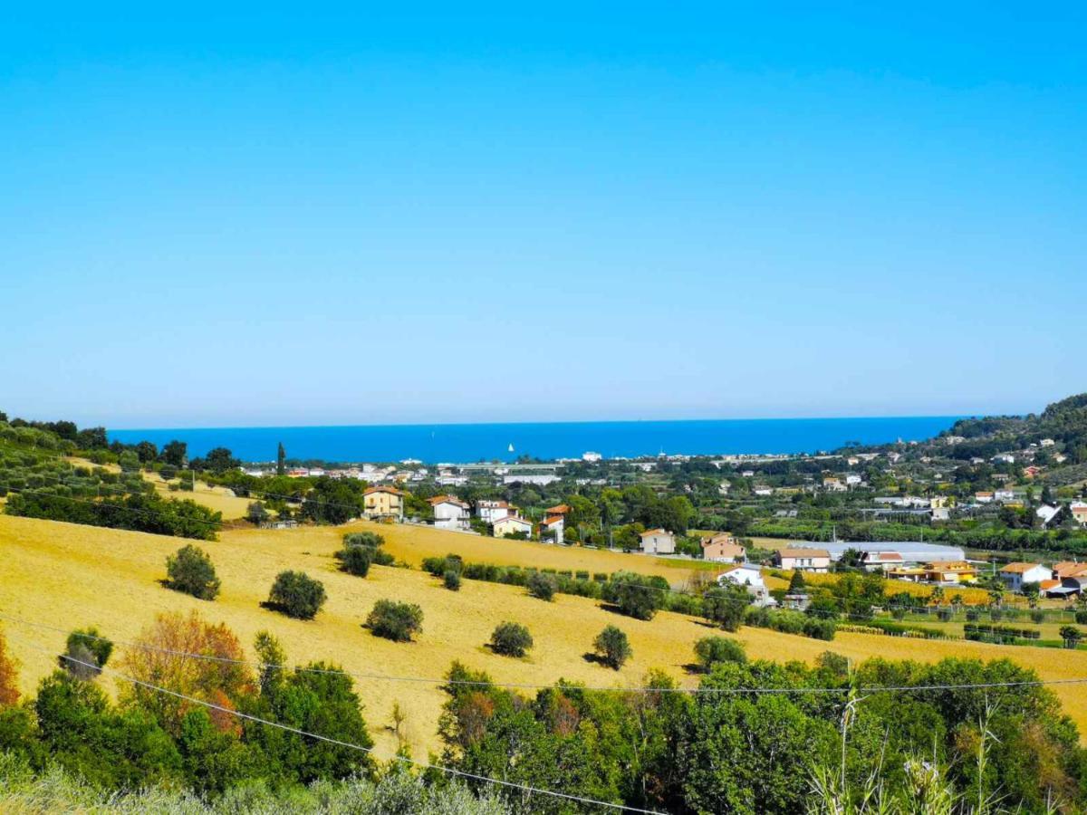 Il Girasole Country Village Massignano Exteriér fotografie