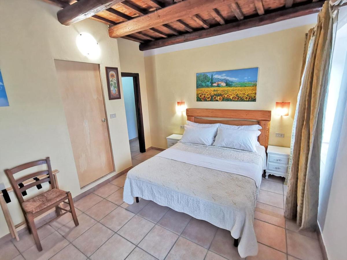Il Girasole Country Village Massignano Exteriér fotografie