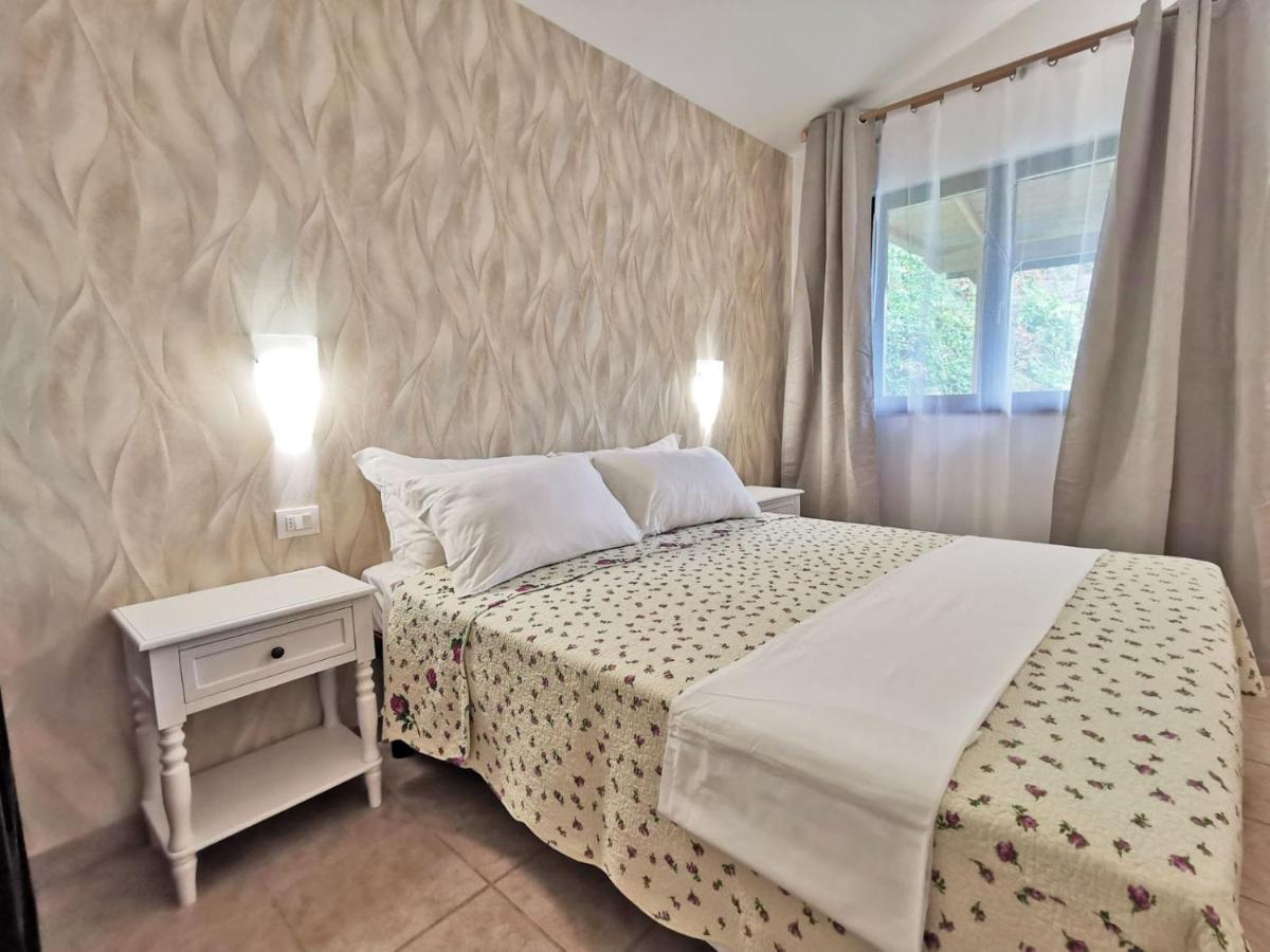 Il Girasole Country Village Massignano Exteriér fotografie