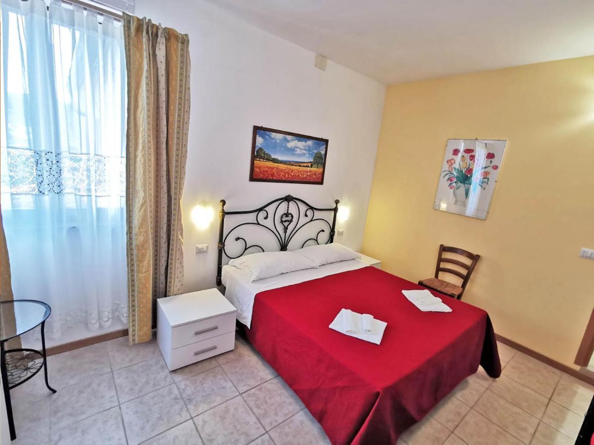 Il Girasole Country Village Massignano Exteriér fotografie
